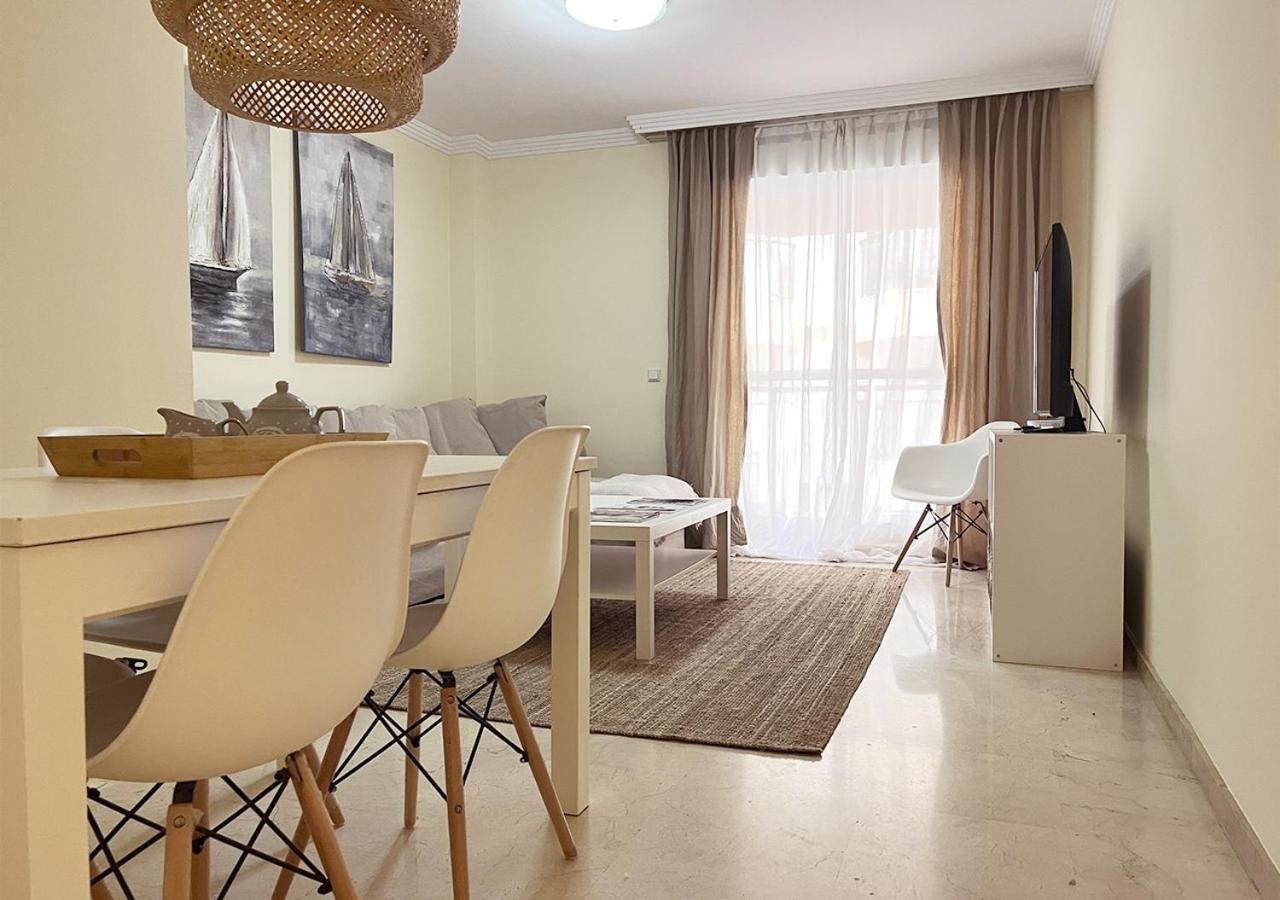 Apartamento Primera Linea Estepona By Isa Hoteles Esterno foto