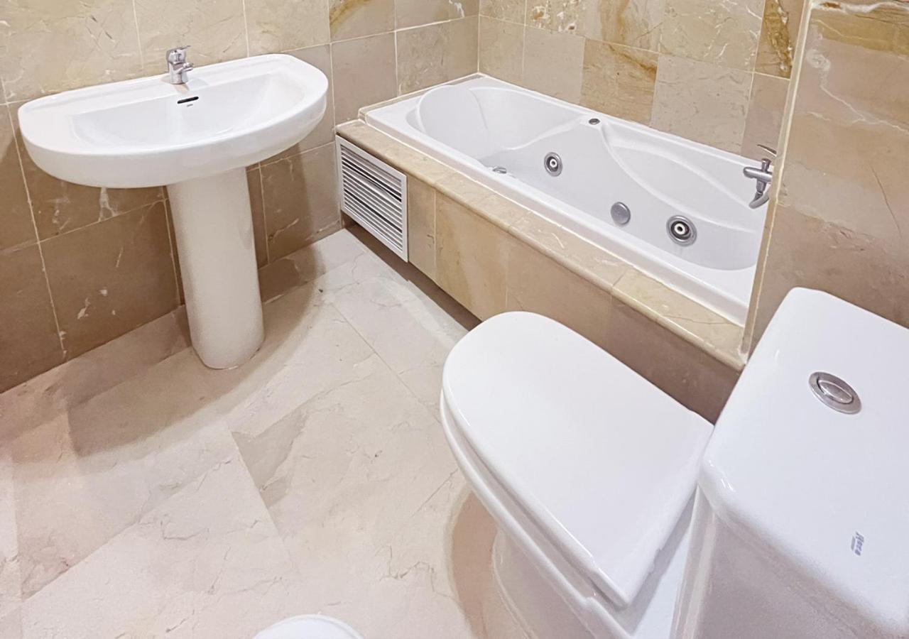 Apartamento Primera Linea Estepona By Isa Hoteles Esterno foto